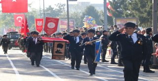 Cumhuriyetin 95. Yılı Sakaryada Coşkulu Törenle Düzenlendi