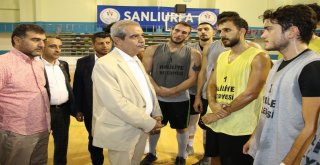 Demirkol, Haliliye Basketbol Takımını Ziyaret Etti
