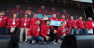 Teknoloji Tutkunları Teknofestte Buluştu