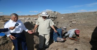 Başkan Çelik Kültepe Kazı Alanını Ziyaret Etti