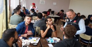 Üniversite Öğrencilerine Terör Ve Uyuşturucu Uyarısı