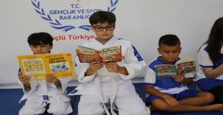 Yunusemreli Judocular Hem Spor Yapıyor Hem Okuyor