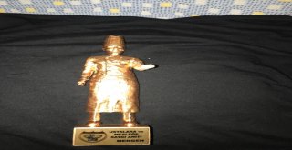 Hakkari ‘Hakapad Altın Aşçı Heykeli Ödülü
