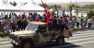 Şanlıurfada Zafer Bayramı Coşkuyla Kutlandı
