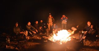 (Özel Haber) Nemrut Krater Gölünde Kamp Heyecanı