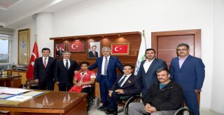 Polat Başarılı Sporcuyu Ağırladı