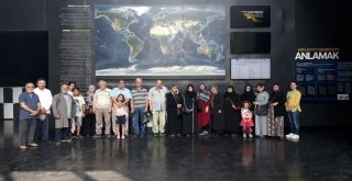 Deprem Müzesine Ziyaretçi Akını