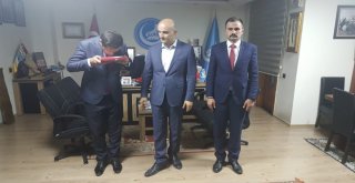 Yavuz, Bayrağı Özayvaza Teslim Eti