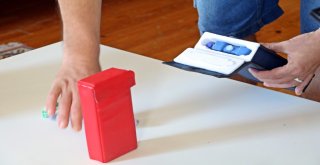 Şeker Krizi Ve Sıcak Hava İnsülin Kullanan İlkokul Mezunu Adamı Kaşif Yaptı