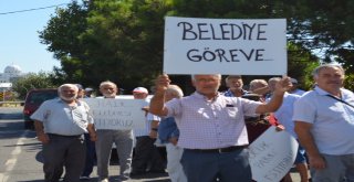 Halk Chpli Belediyeye Yürüdü, Başkanı İstifaya Çağırdı