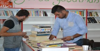 Afrin Şehidi İbrahim Imış Adına Şuhut Zafer Anadolu Lisesinde Kütüphane Açıldı