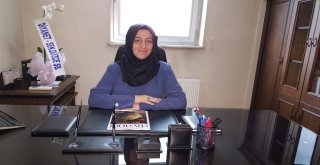 Düzcenin İlk Kadın Müftü Yardımcısı Görevine Başladı