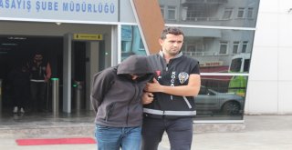 Kocaeli Ve Sakaryada 350 Bin Tllik Hırsızlık Yapan Şahıslar Tutuklandı