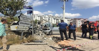 Elektrik Direğine Çarpan Aracın Hız Kadranı 120De Takılı Kaldı