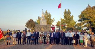 Kurtuluş Kutlamalarına Atlı Efeler Ve Trt Sanatçıları Damga Vurdu