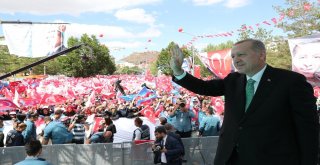 Cumhurbaşkanı Erdoğan: “Dolar Bizim Yollarımızı Kesmez Yerli Parayla Bunların Cevabını Verelim”