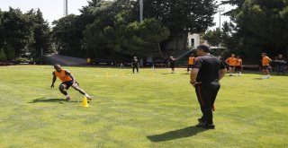 Galatasaray Çalışmalarını Sürdürüyor