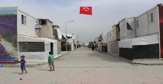 Suriyeliler Kampta Mutlu Ama Ülkelerine Dönmek İstiyor