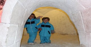 Antalyada Şaşırtan Sıcak Manzaraları