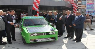 Hurda Araçtan Güneş Enerjili Otomobil Yaptılar