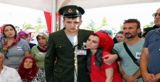 Şehit Annesi: Seninle Gurur Duyuyorum