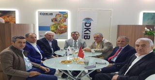 Doğu Karadeniz İhracatçılar Birliği  Gıda Ve Yaş Meyve Sebze Firmalarını Moskovada Tanıttı