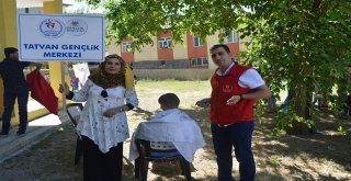 Köy Çocuklarına Bayram Tıraşı Jesti