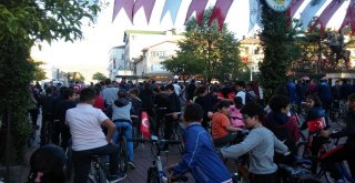 Çaycumalılar Cumhuriyet Yürüyüşü Yaptı