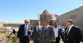Erzurum Kalesi Gün Yüzüne Çıkıyor