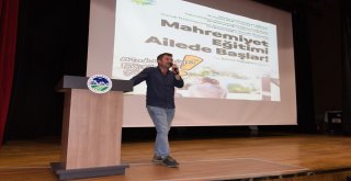 Psikolog Emre Aytekin: “Sosyal Medya Gençleri Yalnızlaştırır”