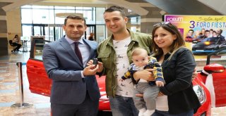 Forum Diyarbakır Talihlileri Otomobillerini  Teslim Aldı
