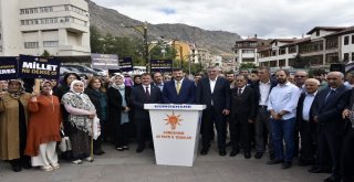 Menderes Ve Arkadaşları İdam Edildikleri Gün Ve Saatte Gümüşhanede Anıldı