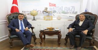 Mhpli Fendoğlundan Gürkana Ziyaret