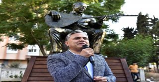 Neşet Ertaş Heykeli Açıldı