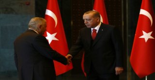 Cumhurbaşkanı Erdoğan Tebrikleri Kabul Etti