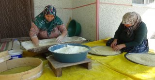Bu Köyde Kuskus Kadınların Geçim Kapısı Oldu