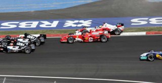 FORMULA 1'E GİDEN YOLLAR TEMİZLENİYOR