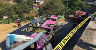 Sarıyerde Toplu Taşıma Otobüsü 5 Metre Yükseklikteki Bariyeri Aşarak Aşağıya Uçtu