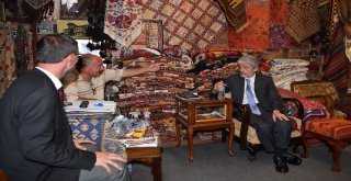 Başkan Tunadan, Başkentli Esnafa Sürpriz Bayram Ziyareti