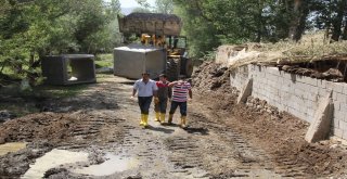 Başkale Belediyesinden Hummalı Çalışma