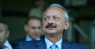 Haluk Ulusoyun Kuşadasındaki Ünlü Oteli İcradan Satılacak