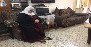 (Özel) El Halilde İsrailin Baskısına Direnen Filistinli Kadın: Ebu Heykel