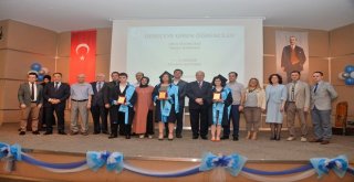Aso Teknik Kolejinde Mezuniyet Sevinci