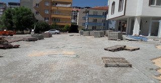 Asfalt Yayma Ve Parke Çalışmaları Devam Ediyor