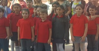 Okullar Açıldı, Çocukların Sevinci Gözlerinden Okundu