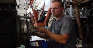 Emektarlara Yeniden Hayat Vermeye Çalışıyor