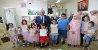 Miniklerin Eserleri Görücüye Çıktı