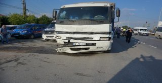 Kamyon Işıklarda Duran Otomobile Çarptı: 3 Yaralı