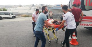 Esenyurtta Sokak Ortasında 2 Kadın Silahlı Saldırıya Uğradı. Ağır Yaralanan Kadınlar Hastaneye Kaldırıldı. Polis Zanlının Yakalanması İçin Çalışma Başlattı.