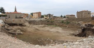 İnşaat Alanından Bin Yıllık Tarih Çıkınca Çalışmalar Durduruldu